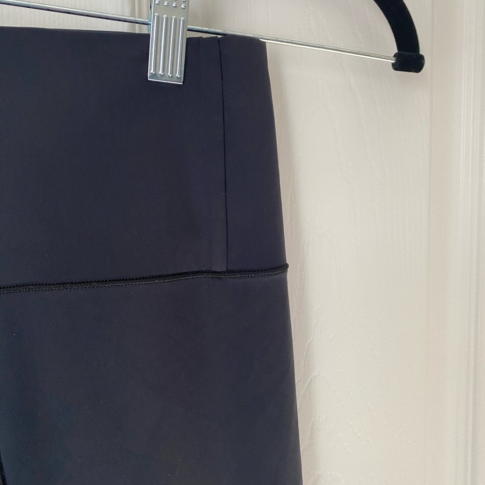 Vuori Black Evolve Leggings XS - Picture 6 of 11